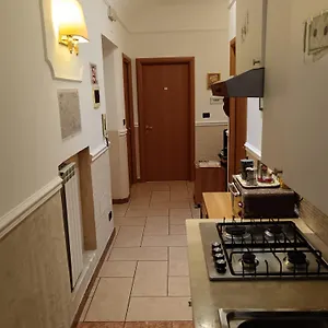 Alojamento de Acomodação e Pequeno-almoço Privato Simone Roma